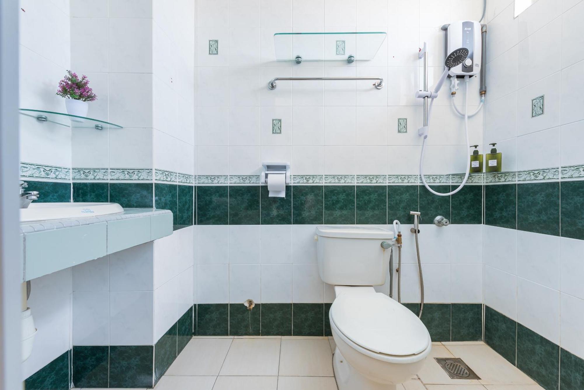 Apartment Portdickson Cozy Muji 10pax3br 1min To
